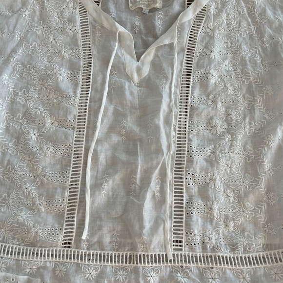 Designer Johnny Was white eyelet blouse - Picture 4 of 7